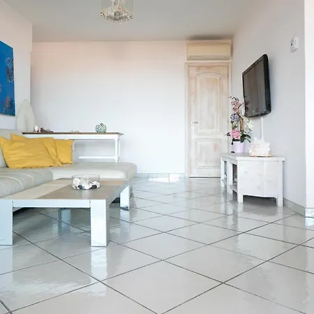 펜션 Casa Cinzia Csc12, Appartamento, 250 Mt Dalla Spiaggia