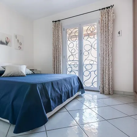 Casa Cinzia Csc12, Appartamento, 250 Mt Dalla Spiaggia * 골푸아랑시